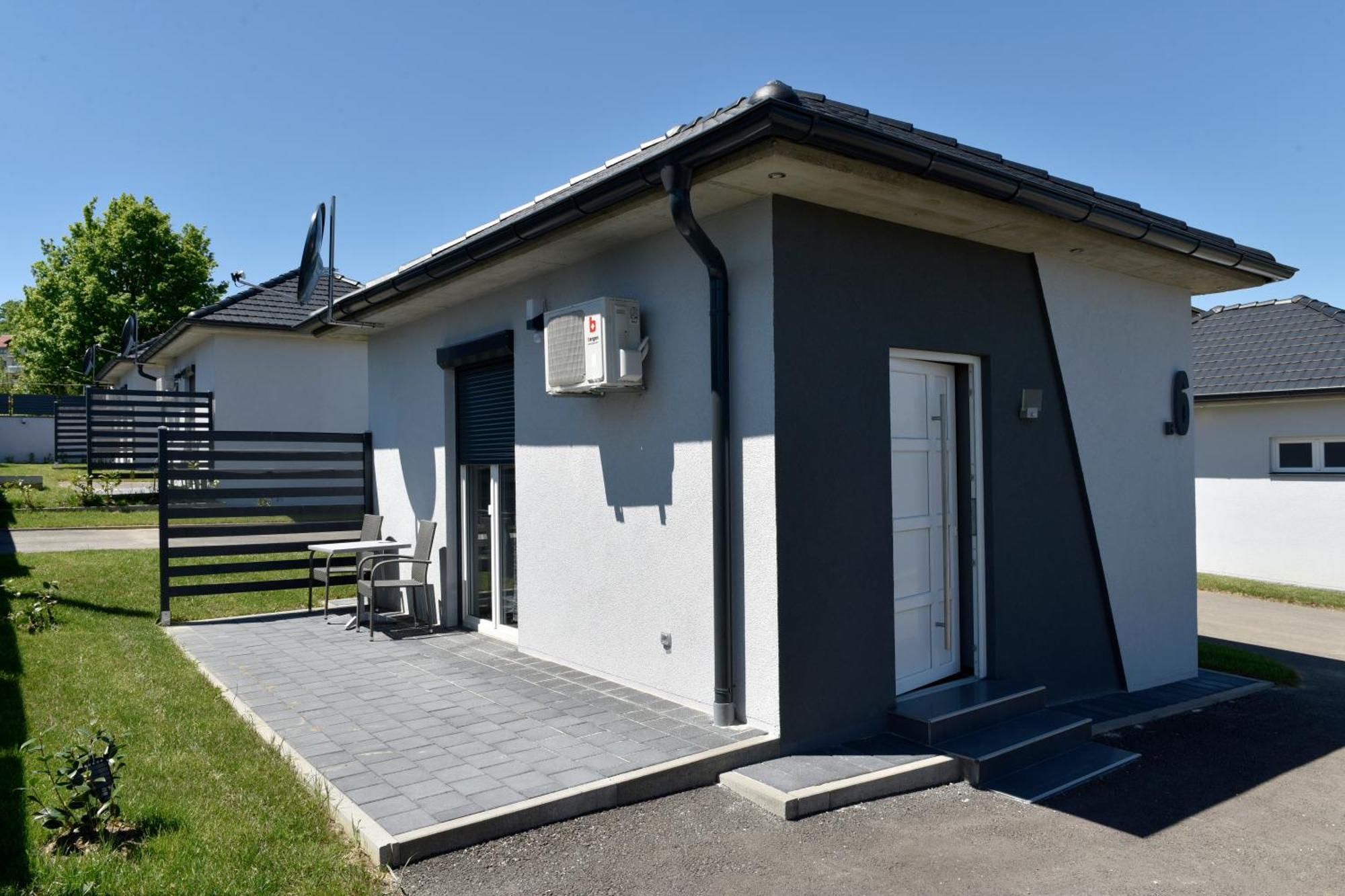 Apartmani I Bungalovi Trojka Banja Luka Habitación foto