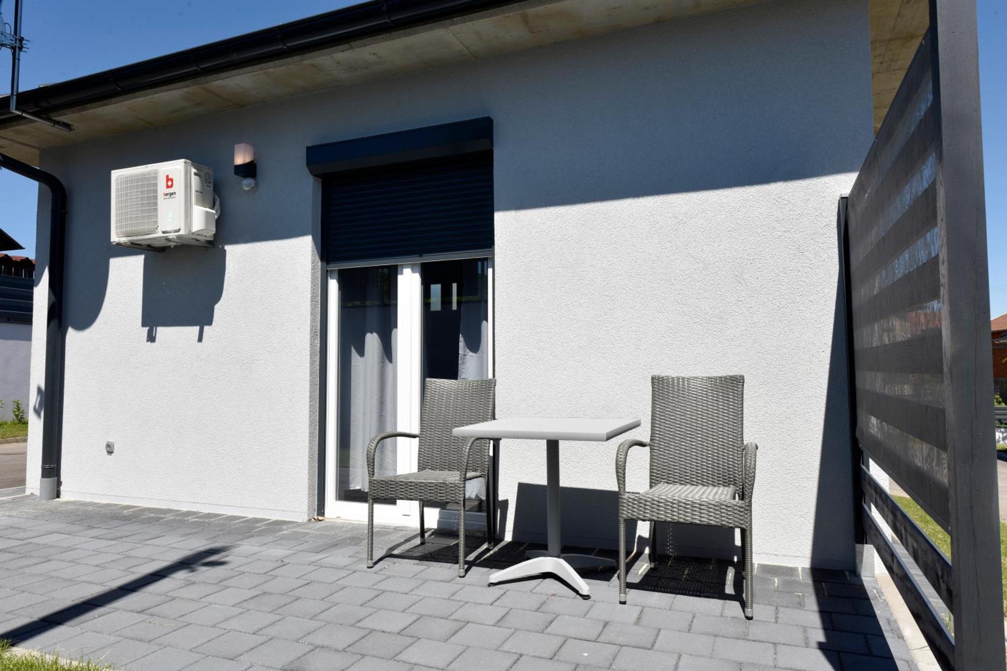 Apartmani I Bungalovi Trojka Banja Luka Habitación foto