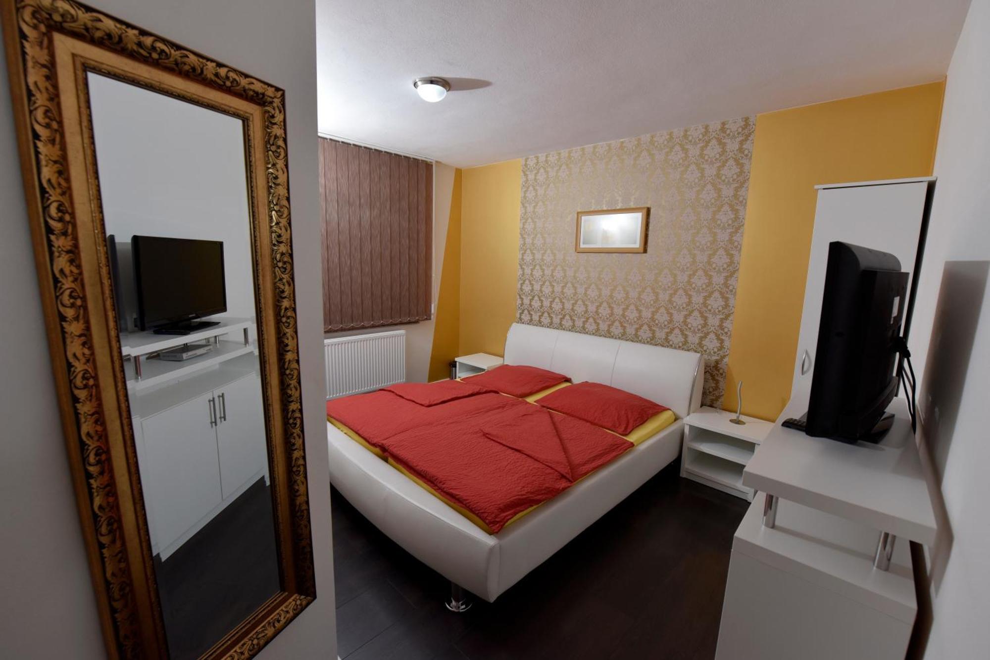 Apartmani I Bungalovi Trojka Banja Luka Habitación foto